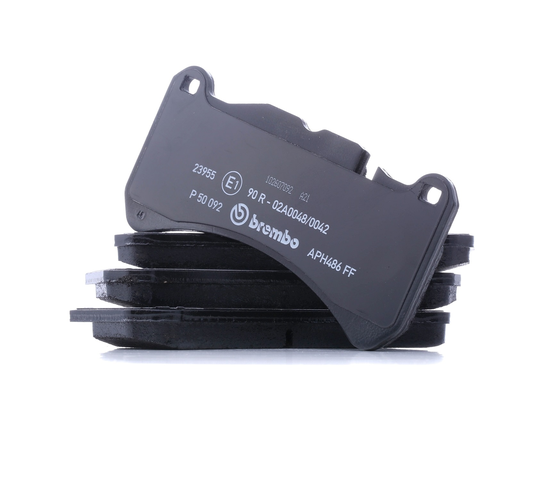 BREMBO Jarrupalat MERCEDES-BENZ,MASERATI P 50 092 980139070,0044205020,0054203920 Jarrupalasarja,Jarrupala, Levyjarru A0044205020,A0054203920