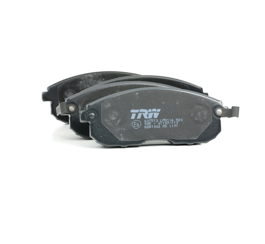 TRW Jarrupalat NISSAN,SUZUKI,INFINITI GDB1003 410602Y090,410602Y091,4106040U90 Jarrupalasarja,Jarrupala, Levyjarru 4106040U92,410604L090,410605Y725