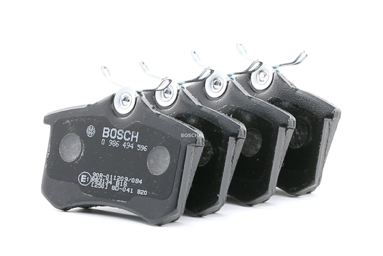 BOSCH Jarrupalat VW,AUDI,FORD 0 986 494 596 1E0698451,1E0698451G,1H0615415 Jarrupalasarja,Jarrupala, Levyjarru 1H0615415A,1H0615415D,1H0698451,425396